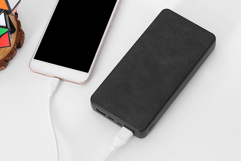 Sạc dự phòng Xmobile PowerBox P69D có thể mang theo bạn đến bất cứ đâu